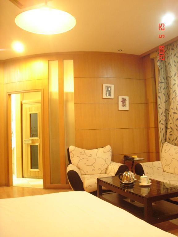 Beijing Ai Hua Hotel Δωμάτιο φωτογραφία